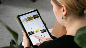 The Evolution of Digital News Platforms and Where Newsflashburst. com Fits